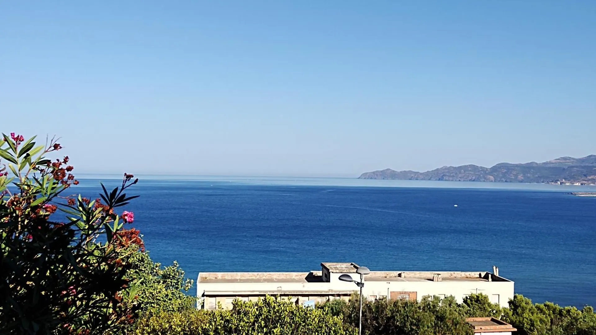 דירות Magomadas Mareviglioso Fronte Mare Sea Front